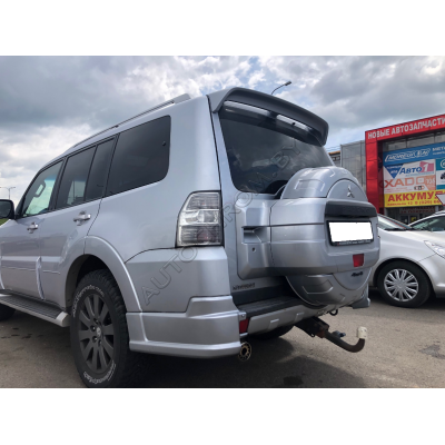 «Клыки» на задний бампер MITSUBISHI PAJERO 4