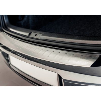 Накладка на задний бампер "плоская" Renault Duster c 2015