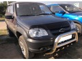 Защита переднего бампера Chevrolet Niva c 2010 d76/60/42 скоба высокая + акула