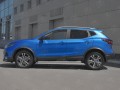 NISSAN QASHQAI 2019- Пороги труба d76 с накладкой (вариант 1)