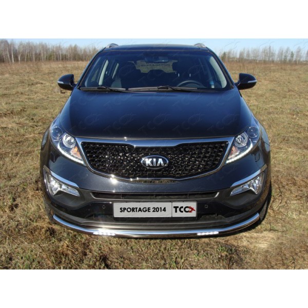 Защита переднего бампера Kia Sportage 2010-2015 (с ходовыми огнями)