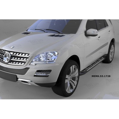 Пороги алюминиевые Mercedes ML W164 2005-2011 (Corund Silver)