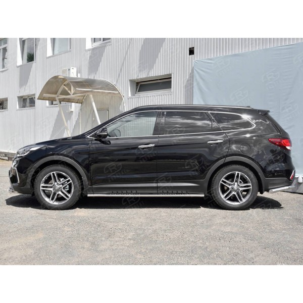 HYUNDAI SANTA FE GRAND 2016-2018 Пороги труба 75х42 овал с проступью HSFO-002734