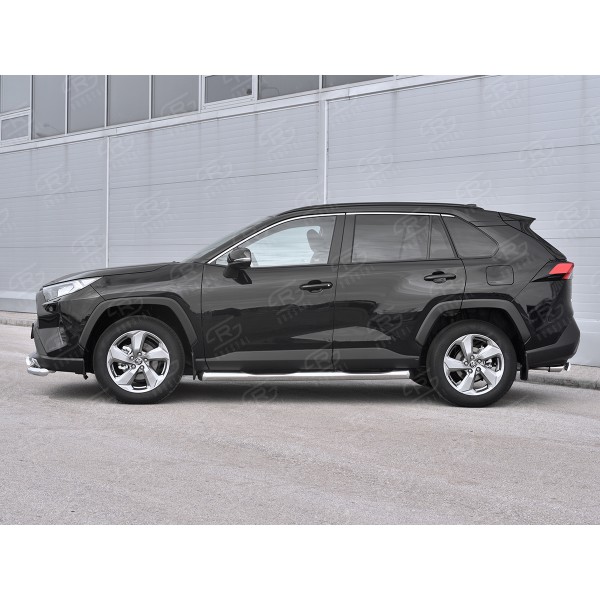 TOYOTA RAV4 2019-  Пороги труба d76 с накладкой (вариант 1) TR4T-0033671