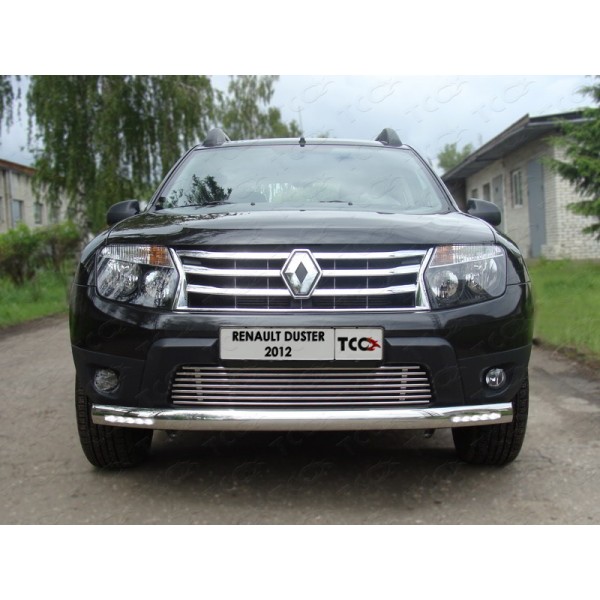 Защита переднего бампера Renault Duster 2010-2015 (овальная длинная с ходовыми огнями)