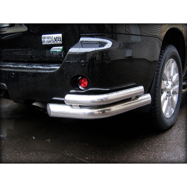 Защита заднего бампера Toyota Sequoia с 2007 уголки d-76