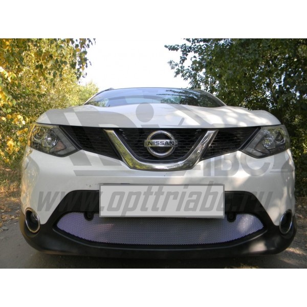 Защита радиатора Nissan Qashqai с 2014 с парктроником (Chrome)