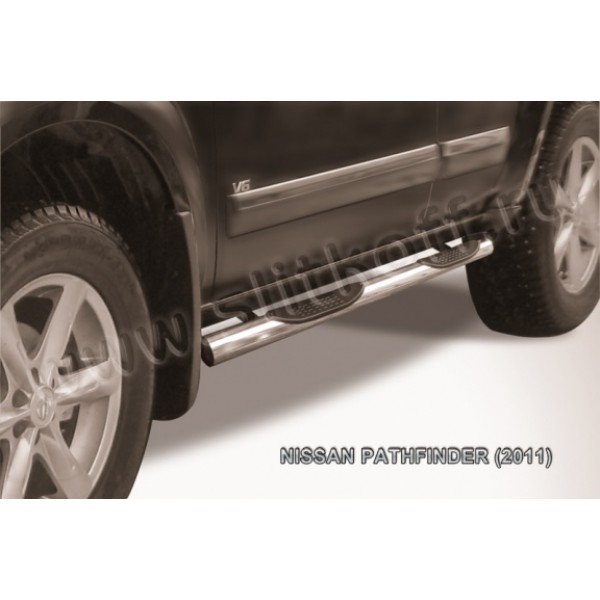 Пороги из нержавеющей стали с проступями Nissan Pathfinder 2010-2014