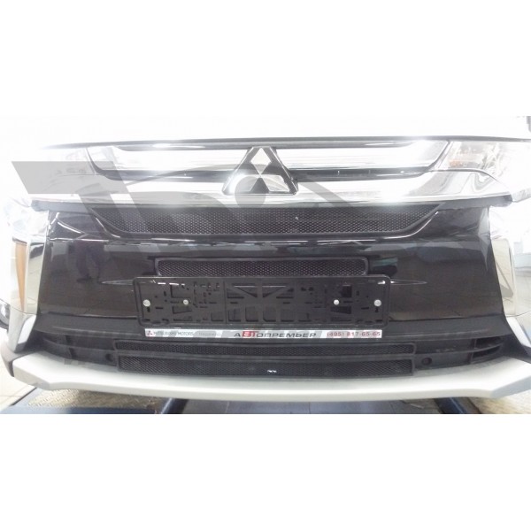 Защита радиатора Mitsubishi Outlander с 2015 (Black)