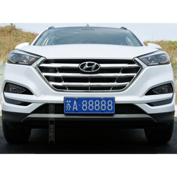 Декоративная накладка на решётку радиатора Hyundai Tucson 2016-2018