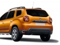 Окантовка рефлекторов заднего бампера Renault Duster c 2015