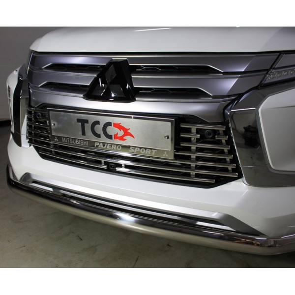 Решетка радиатора Mitsubishi Pajero Sport c 2021 16 мм