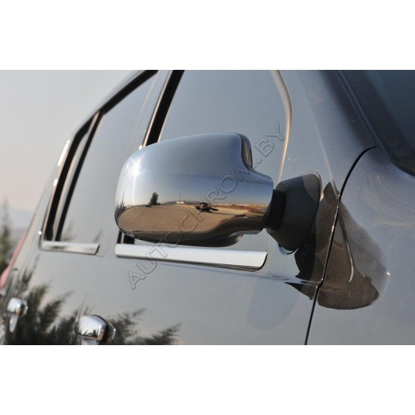 Хром накладки на зеркала Nissan Terrano 2014-