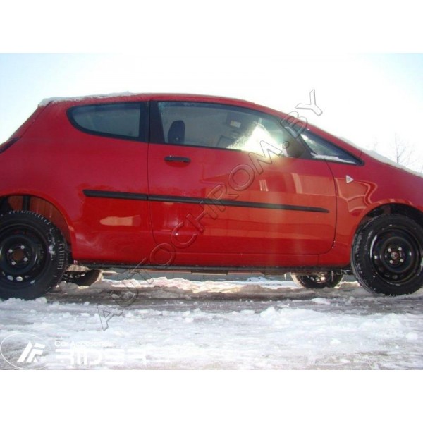 Молдинги дверей Mitsubishi Colt 3d (HB) 2008-2011