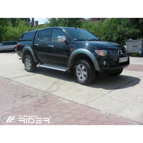 Молдинги дверей Mitsubishi L200 (V) 2006-2011