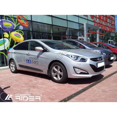 Молдинги на двери Hyundai i40 — (S) 2011