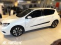 Молдинги на двери Nissan Pulsar (HB) 2014 — 2018
