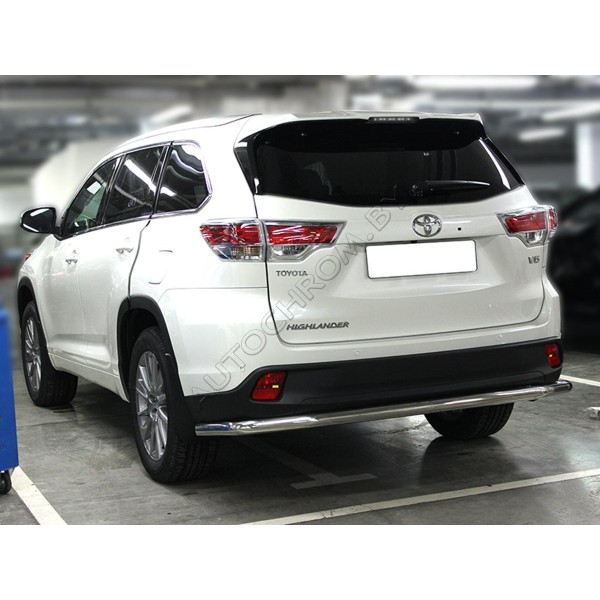 Задняя защита d-60 Toyota Highlander 2014-