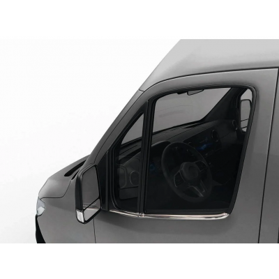 Нижние молдинги стёкол Mercedes Sprinter 2018-